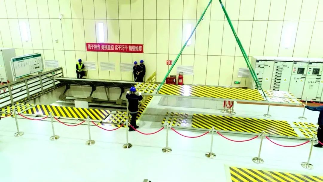 鏡頭里的故事——至愛無言,英雄掌燈人(圖10) 640 (7).jpg